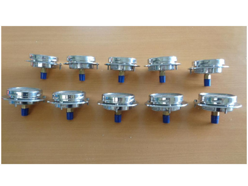 dong ho do ap suat 63mm mat sau