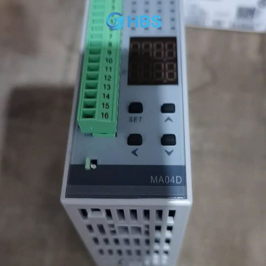 Bộ điều khiển nhiệt độ, model MA04D-652A-K-2-N 3 Bộ điều khiển nhiệt độ, model MA04D-652A-K-2-N